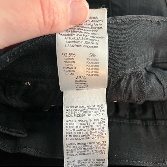 MOTHER x REVOLVE The Insider Crop Step Fray in Not Guilty - Picture 12 of 14